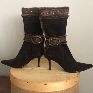 Like New Flona Collection Brown Heeled Boots